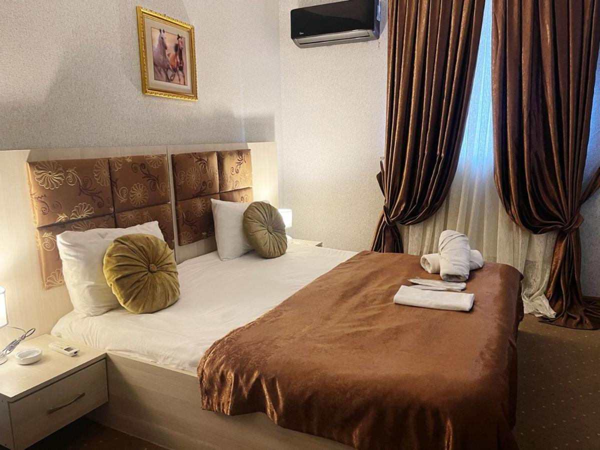 Econom Maxim Hotel Баку Екстер'єр фото